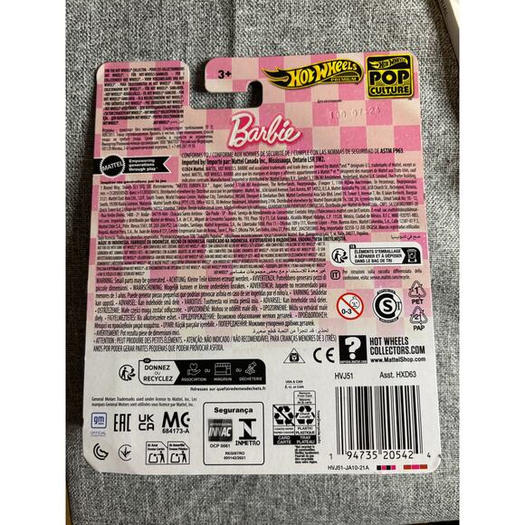 Hot Wheels Premium Barbie 65th Corvette C8.R Pop Culture - Picture 2 of 3